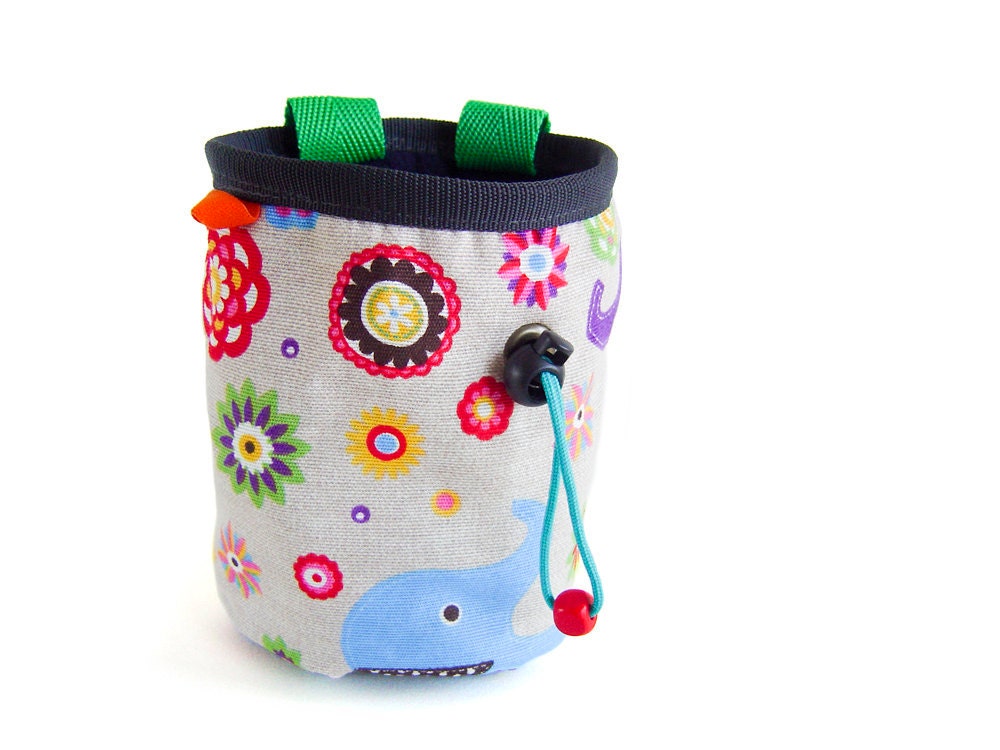 best in chalk bags for climbing, top chalk bags climbing, handmade chalk bag for rock climbing with flowers