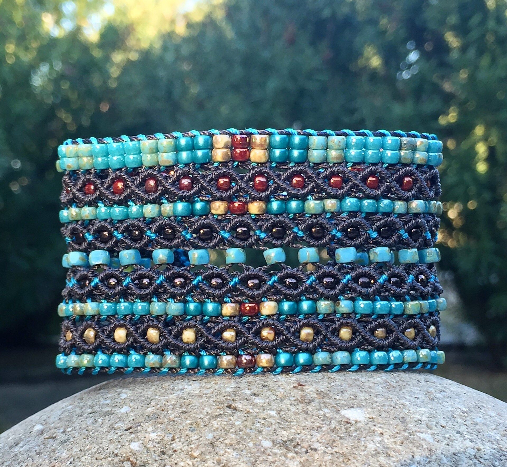Bracelet manchette bohème Le Cannois marron et turquoise