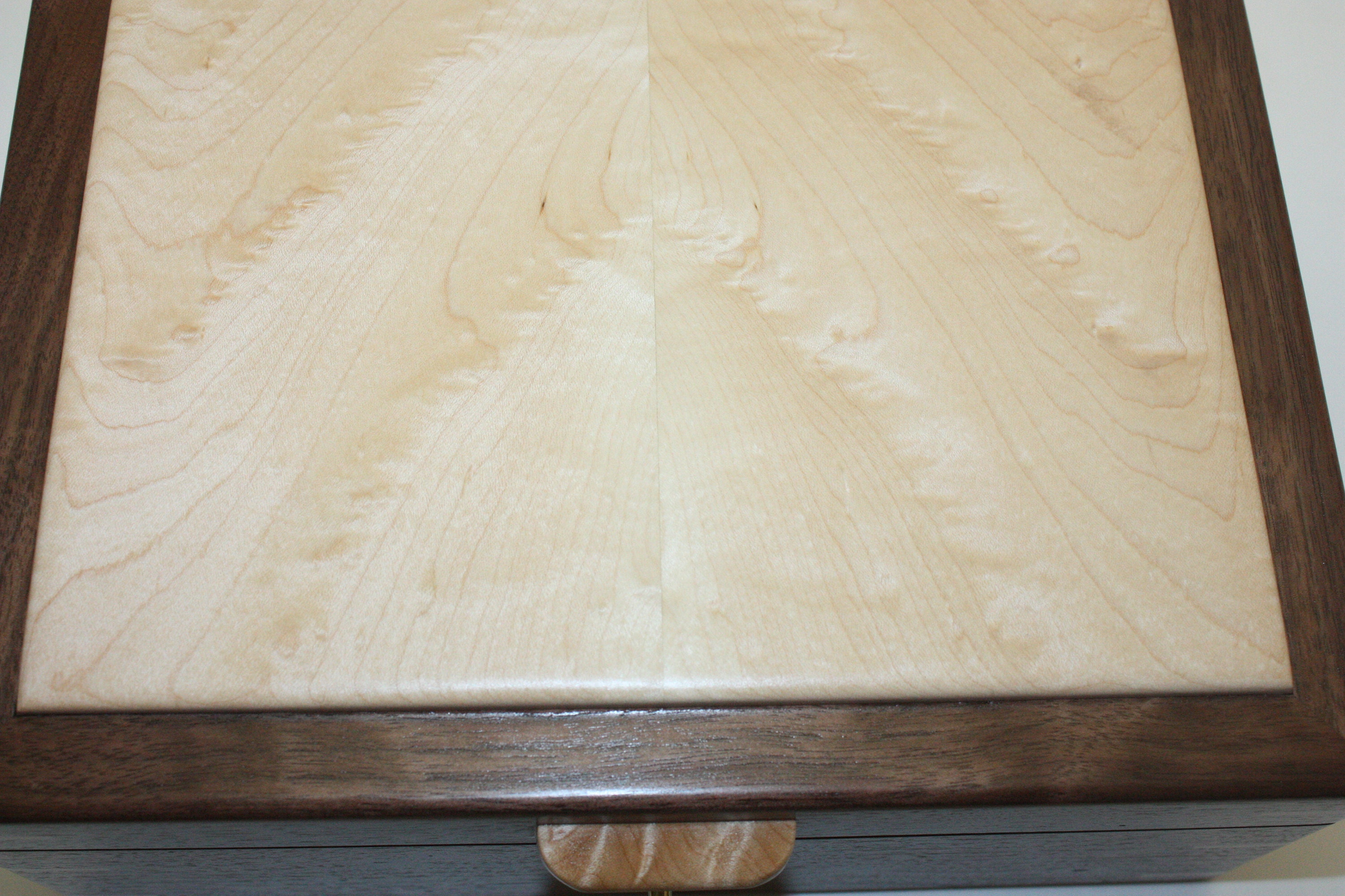 Bookmatched Maple Lid on Locking Box
