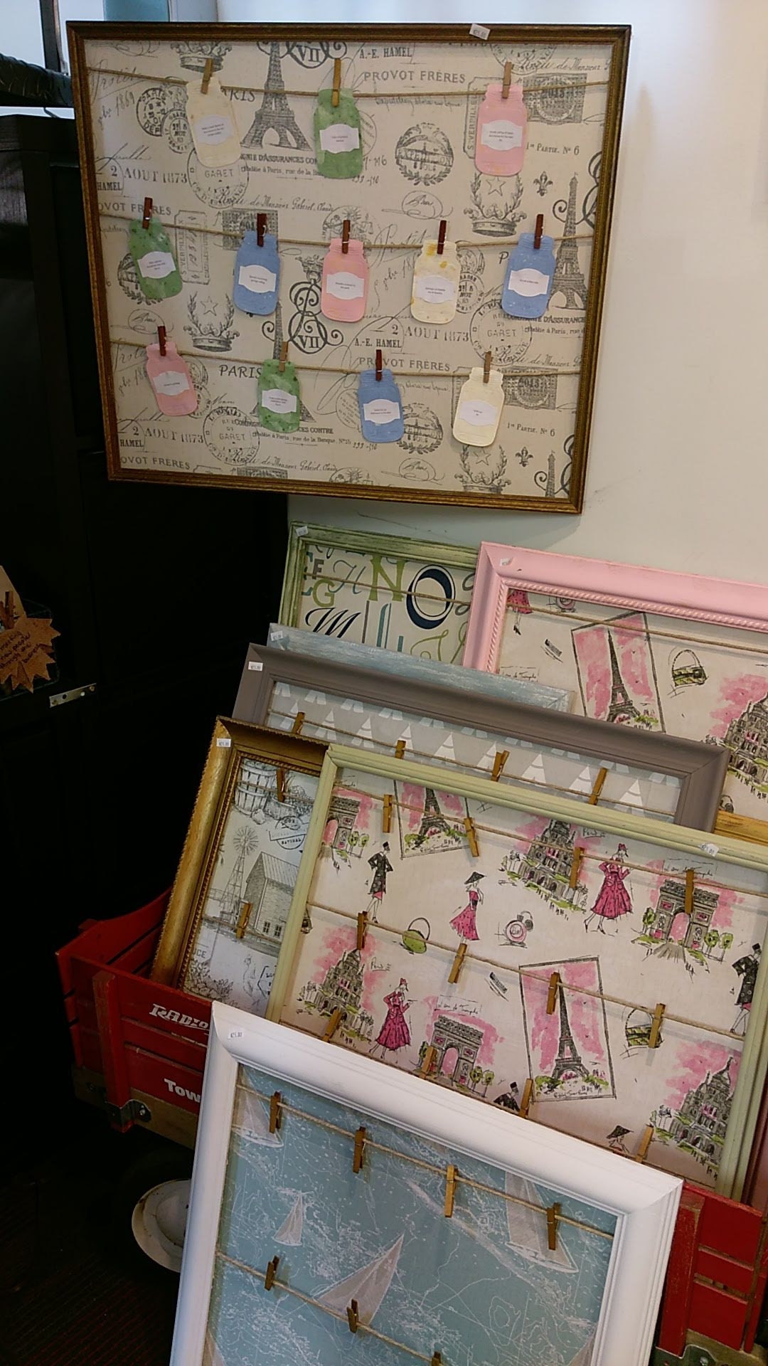 story boards to display your photos or goals