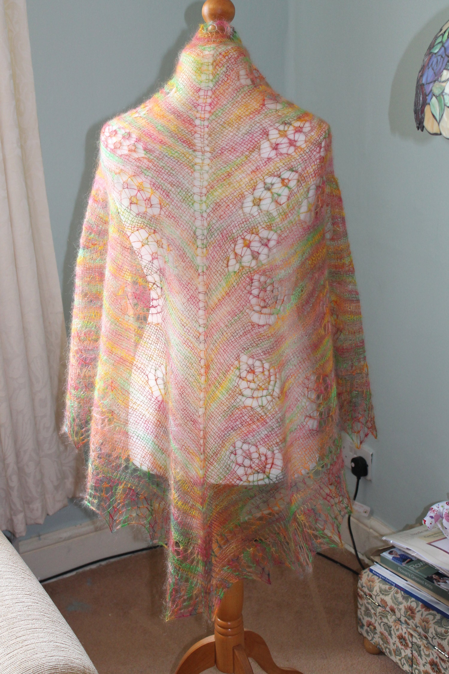 hedgerow shawl