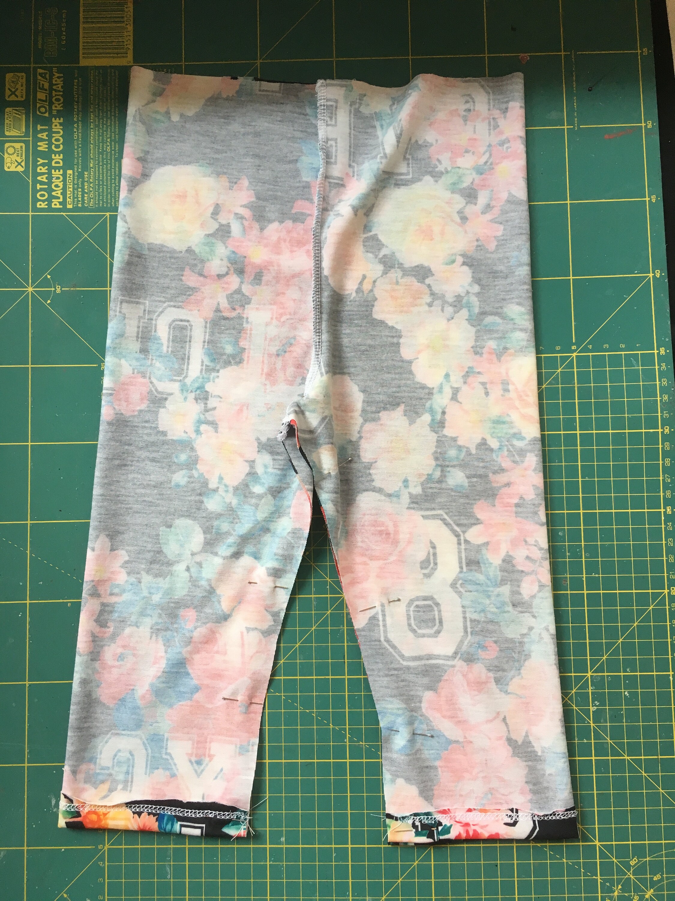 Stitching a pair of leggings