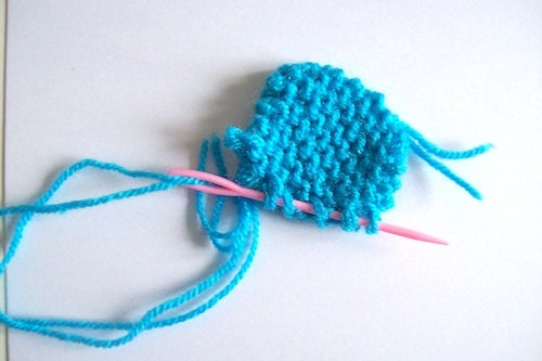 Threading through the whole edge of the finished item