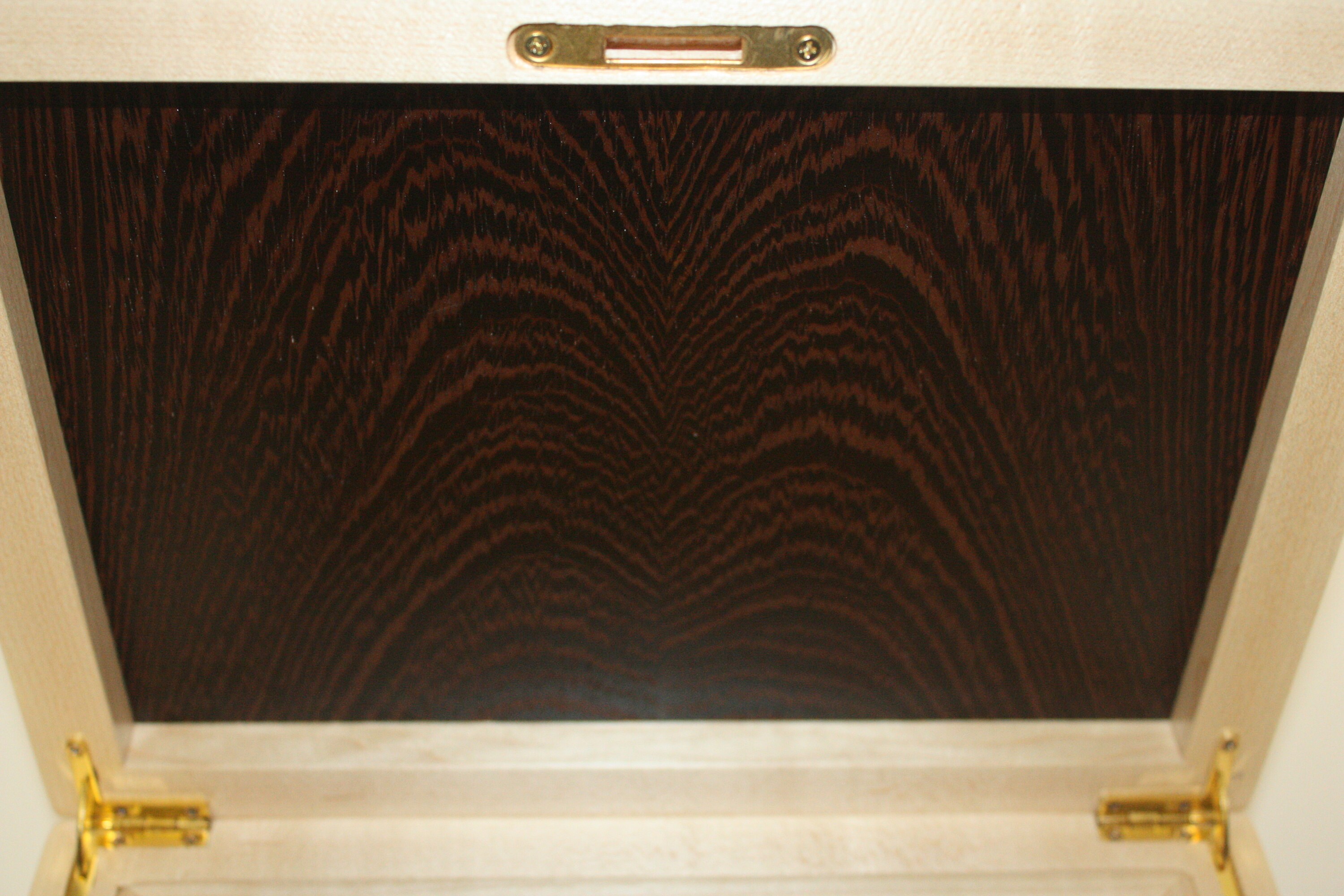 Hinged Lid Wenge Wood Box
