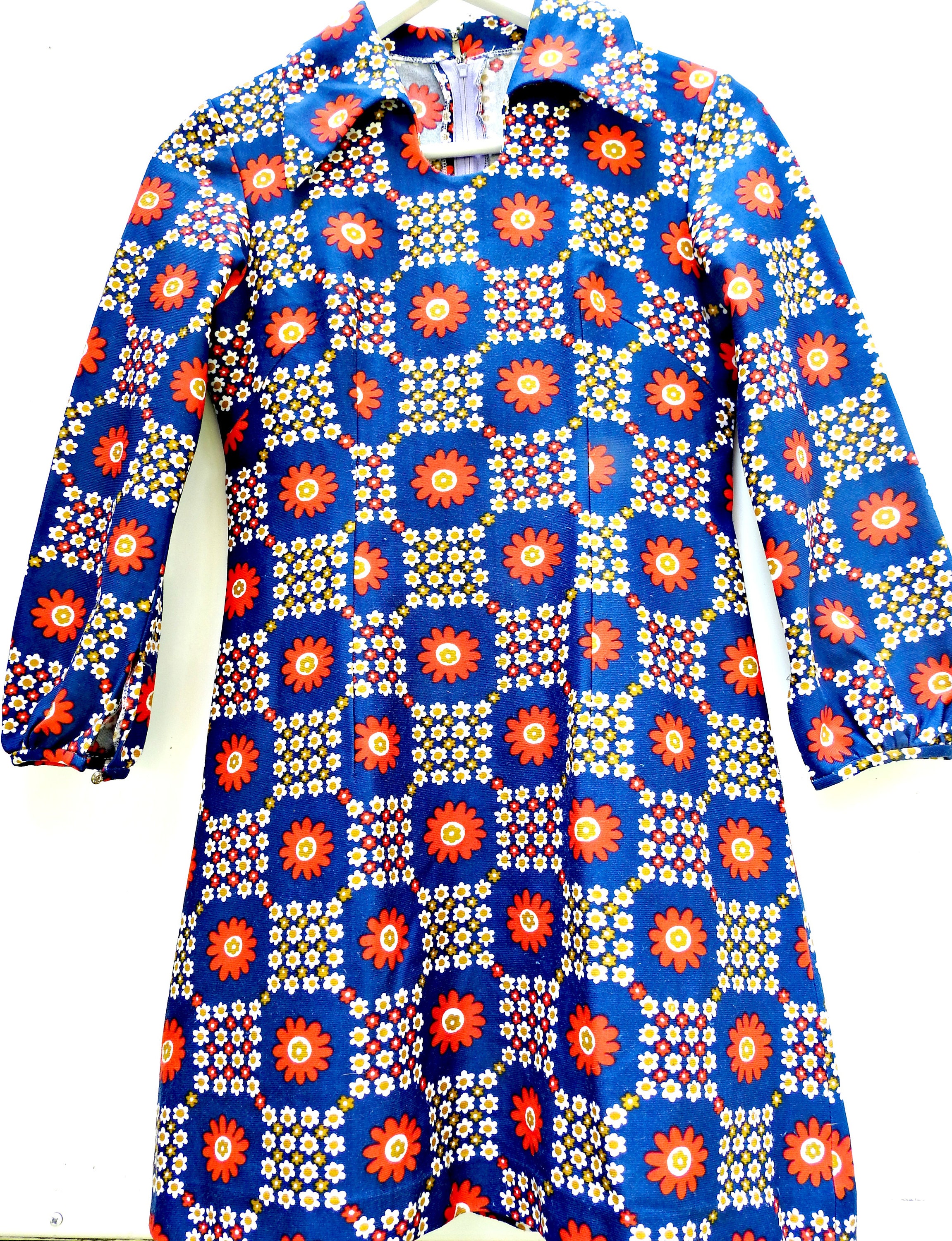 70s floral mini dress, 70s outfit for womens, 70s party clothing, retro party dress short, womens 70s disco clothing, flowery blue dress, etsy seller, etsy finds, vintage mod dress, Dress, 1970 fashion store, 70s fashion boutique, how to dress like Romy