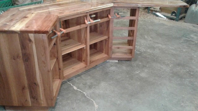Note refer with finished end goes under top on right