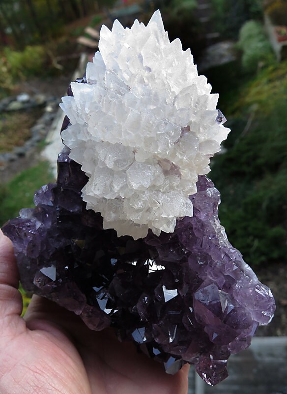 A fine Calcite Flower, on Amethyst Quartz. Uruguay