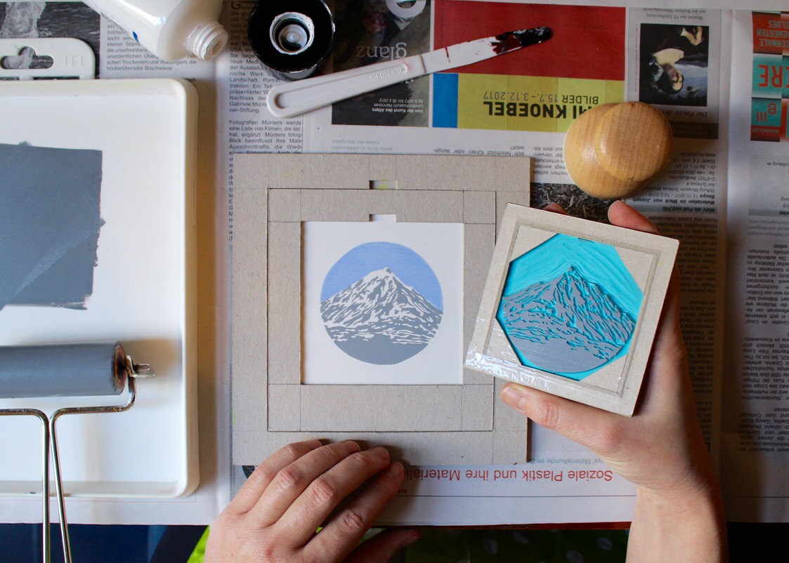 Artist Karolin Reichardt by Boat and Balloon printing two-toned linocuts