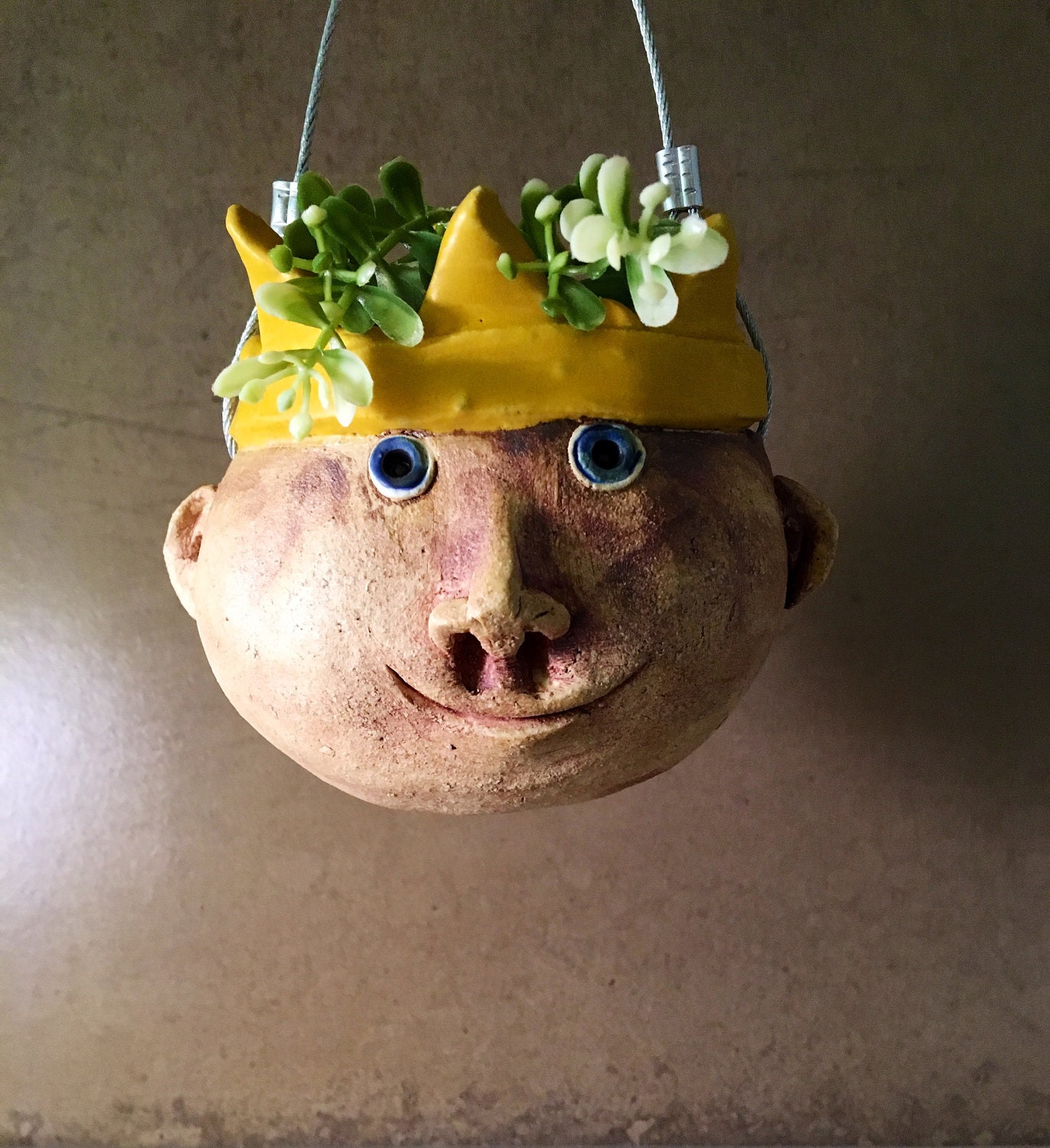 Small King Face Planter