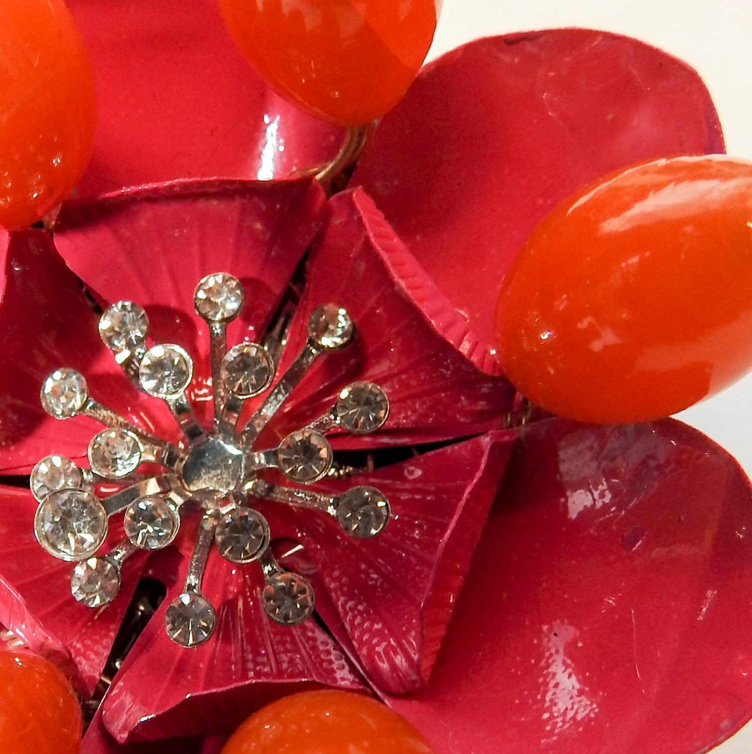 brooch, brooches, broach, broche fleur, broche fantaisie, cadeau pour femme, cadeau maman anniversaire, idées cadeau femme, broche rose, broche unique, brooches for wives