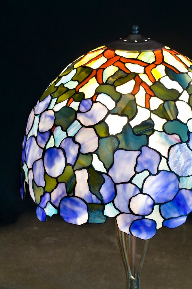 Unique colors of Tiffany lamp