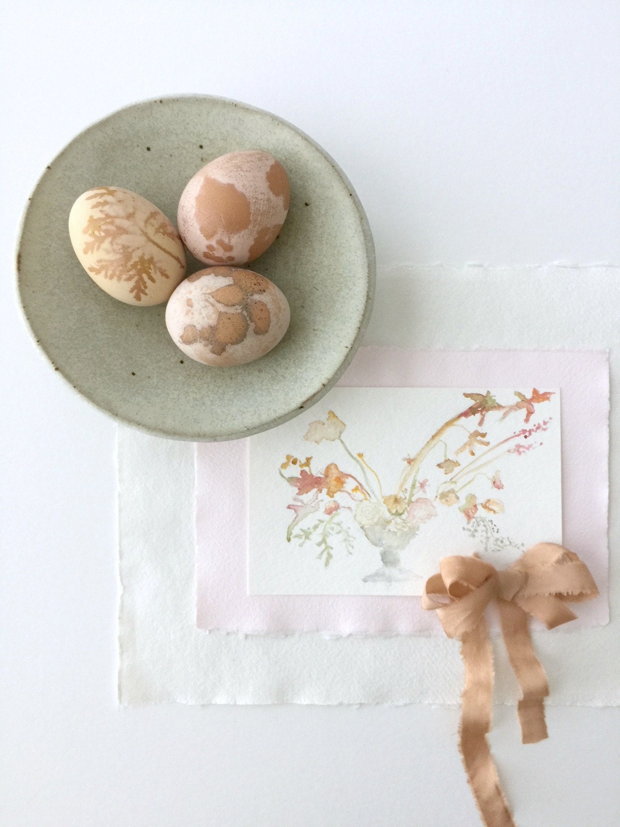diY_natural_dyed_easter_eggs