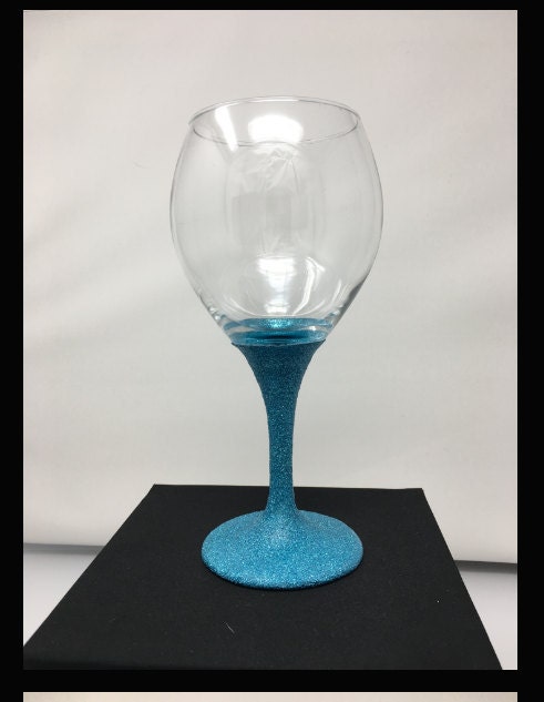 Personalized wine glass