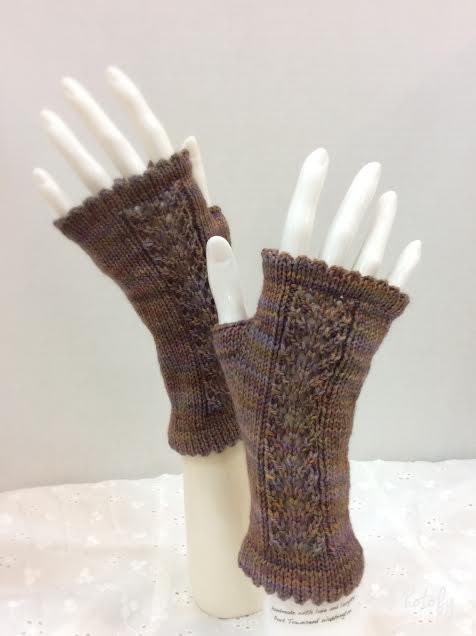 Knit Witts mitts
