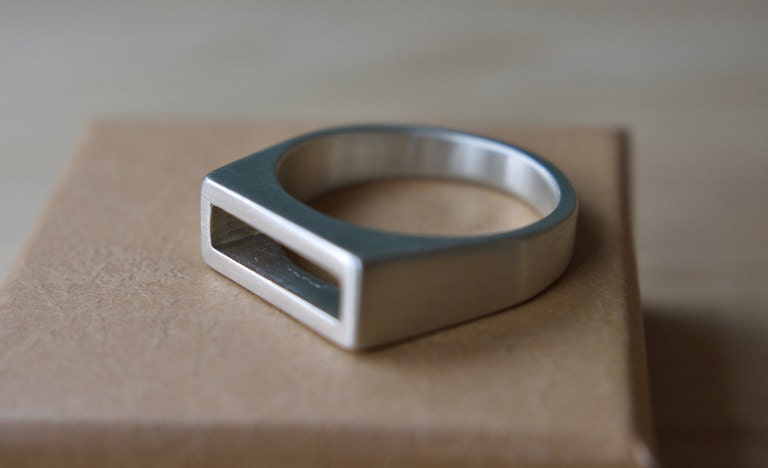 Mens Modernist Ring