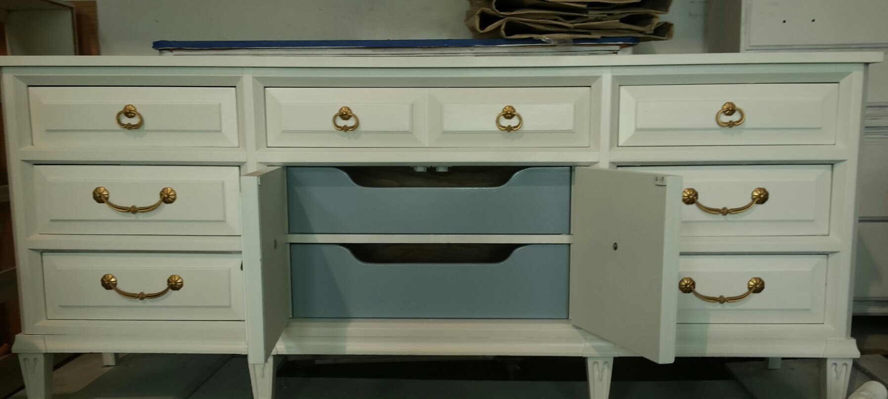 vintage painted furniture, shabby chic, modern mid century, rustic, farmhouse, cottage, beach, country