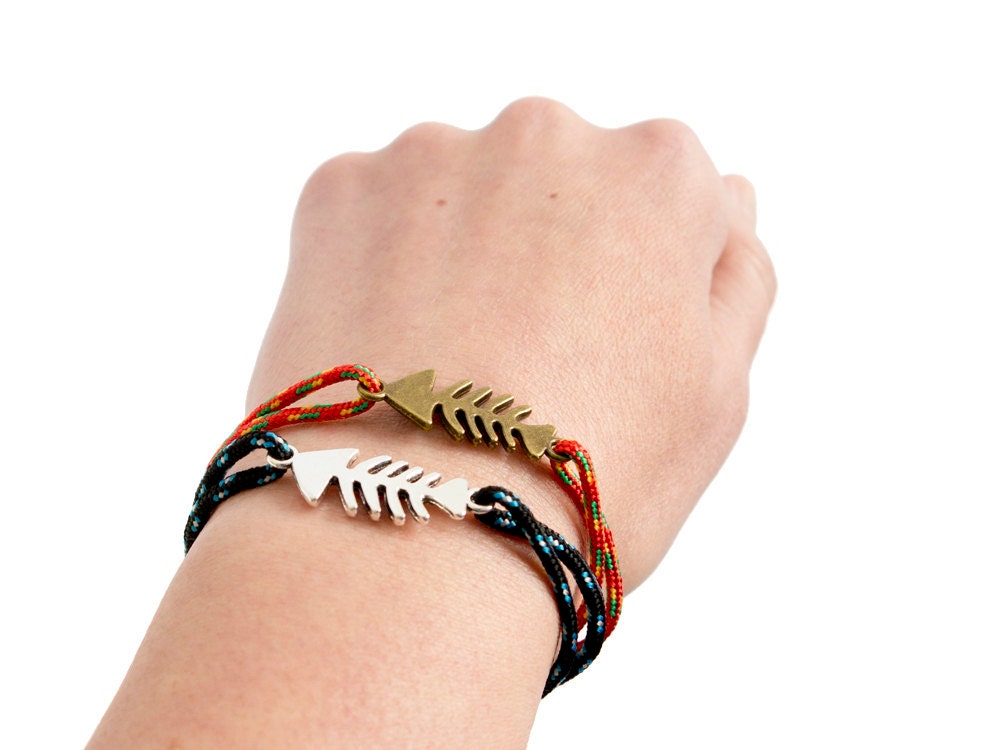 best navy bracelet, navy bracelets, survival bracelet of climbing rope