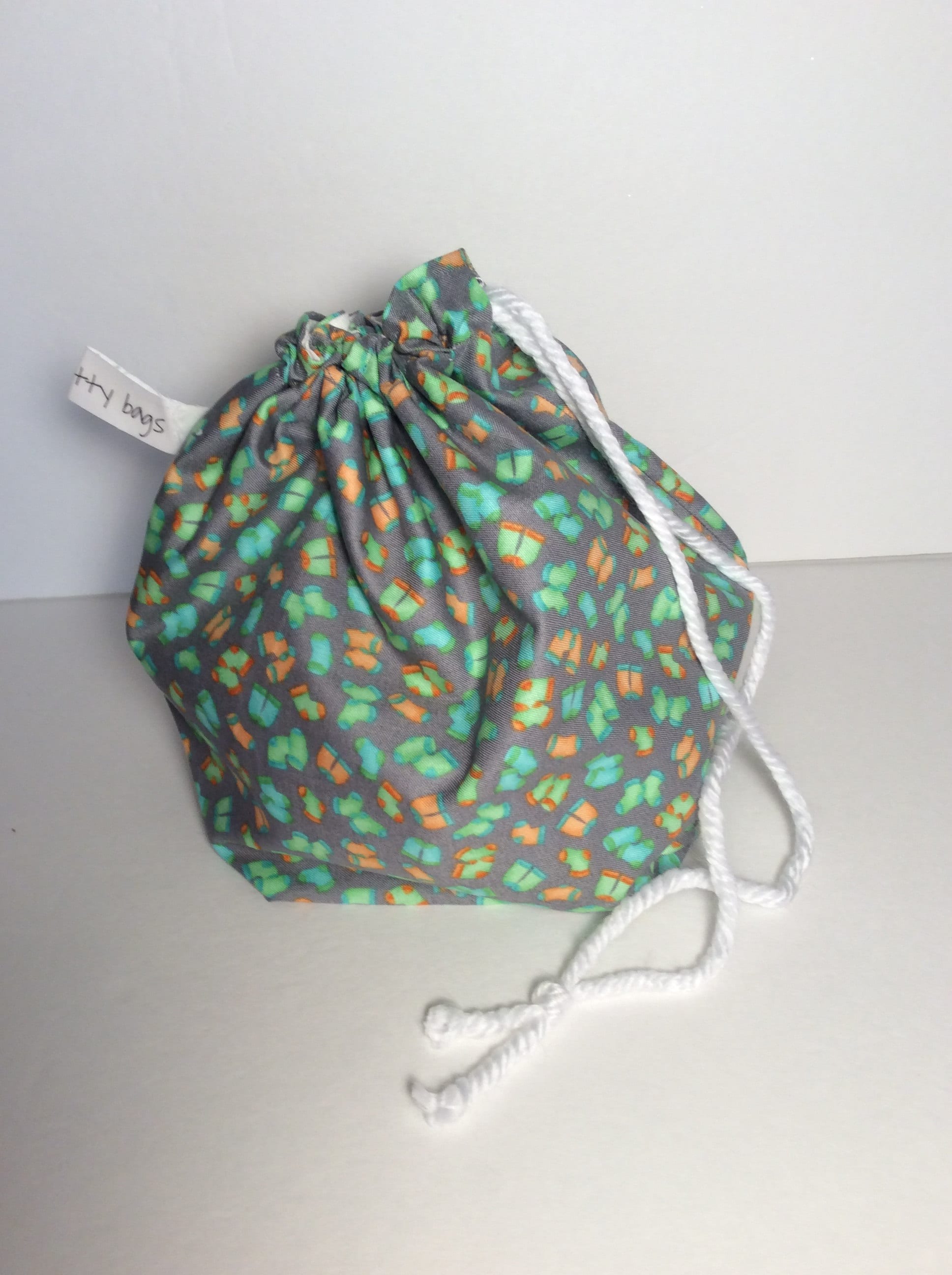 drawstring bag