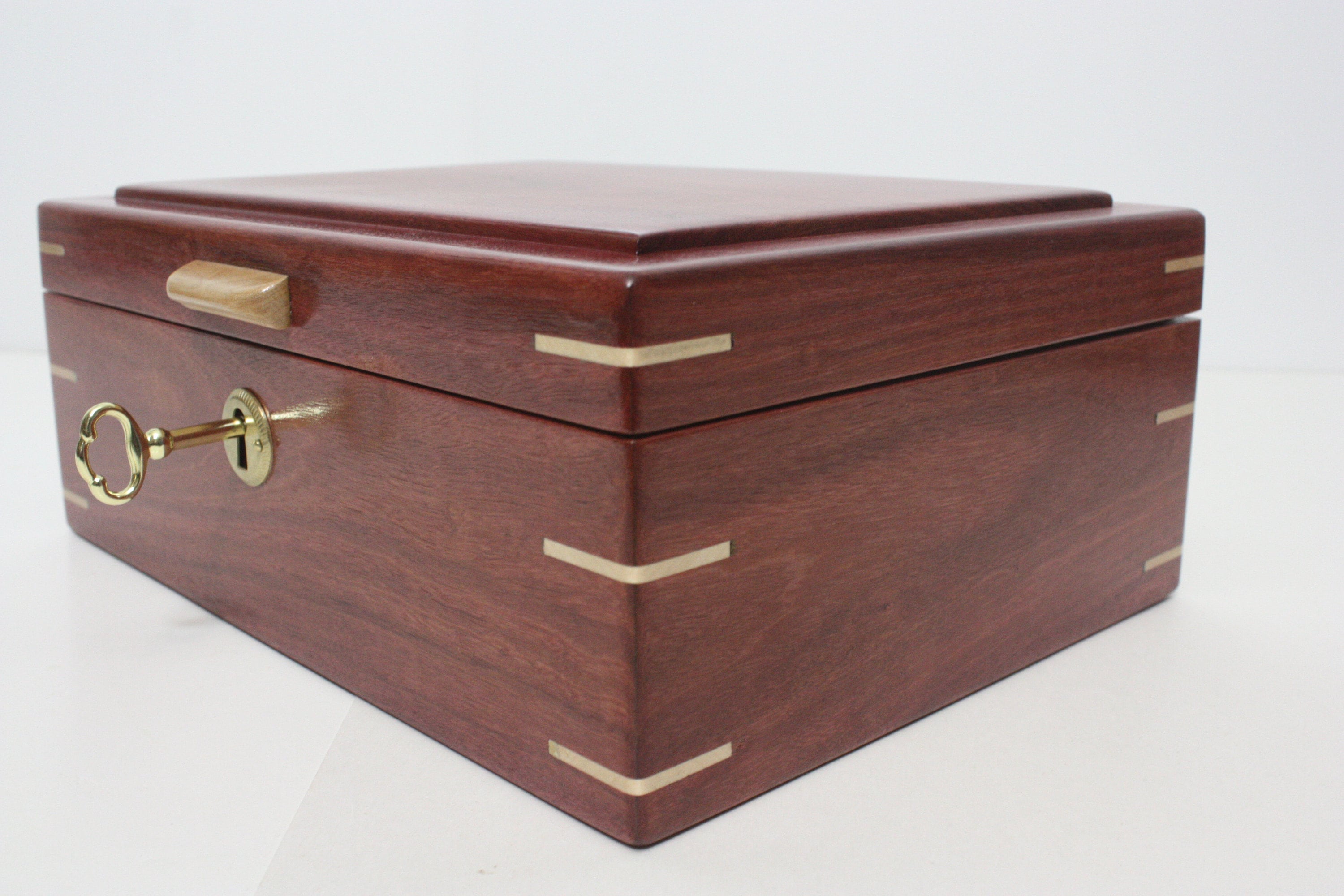 Purple Heart Wood Box with Maple Handle and Corner Splines