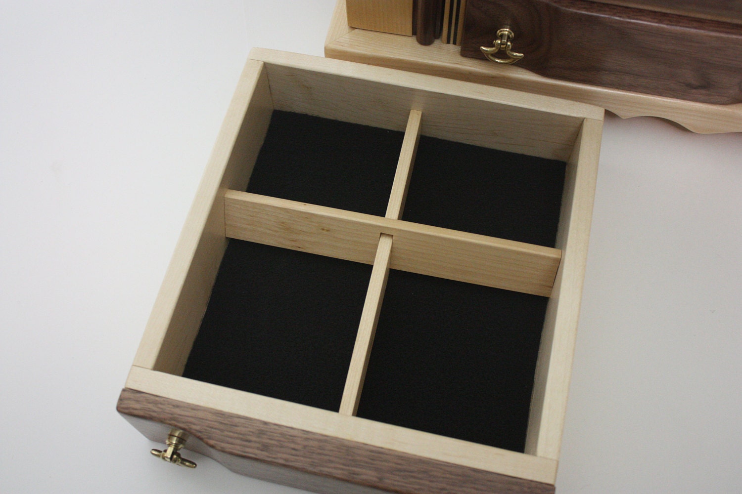 Jewelry Box with Adjustable Dividers For Sale
