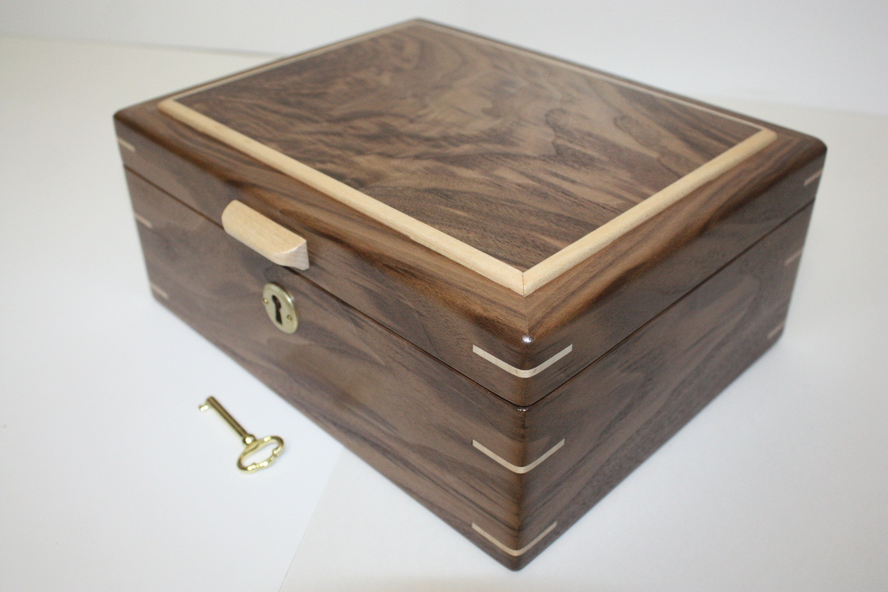 Black Walnut Wood Box
