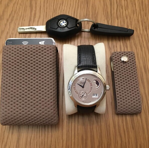 minimalist wallet, slim wallet, leather wallet