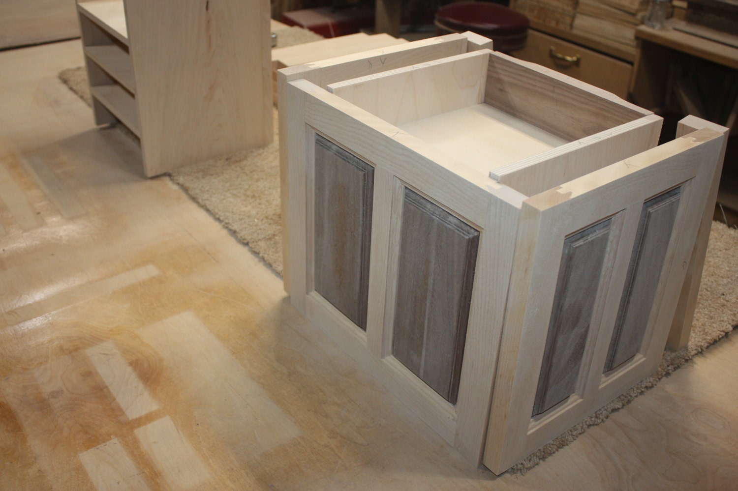 Making a Jewelry Box with Swing Out Sides for Necklaces