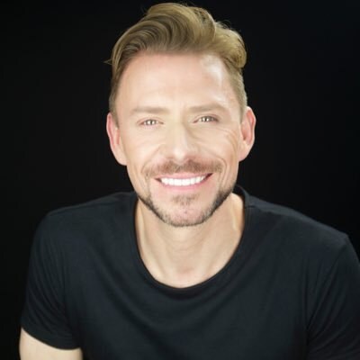 Wayne Goss via Fermented Rice Herbal Shampoo