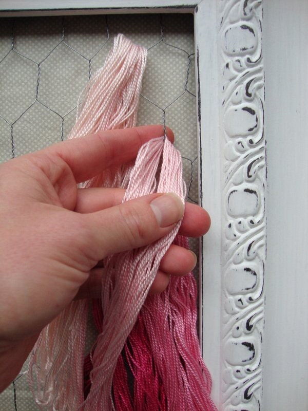 DIY embroidery thread display: start attaching thread!