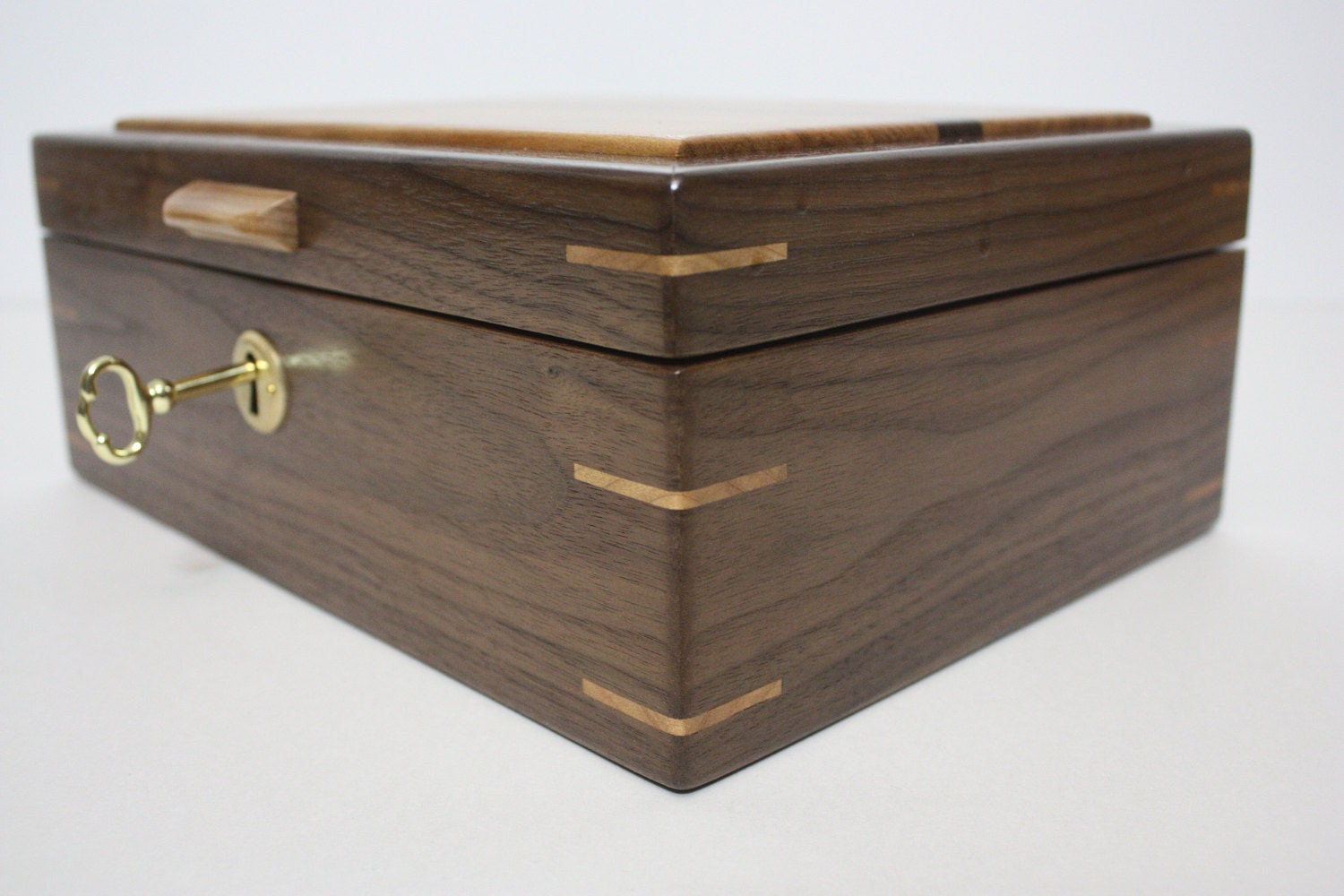 Locking Wood Box
