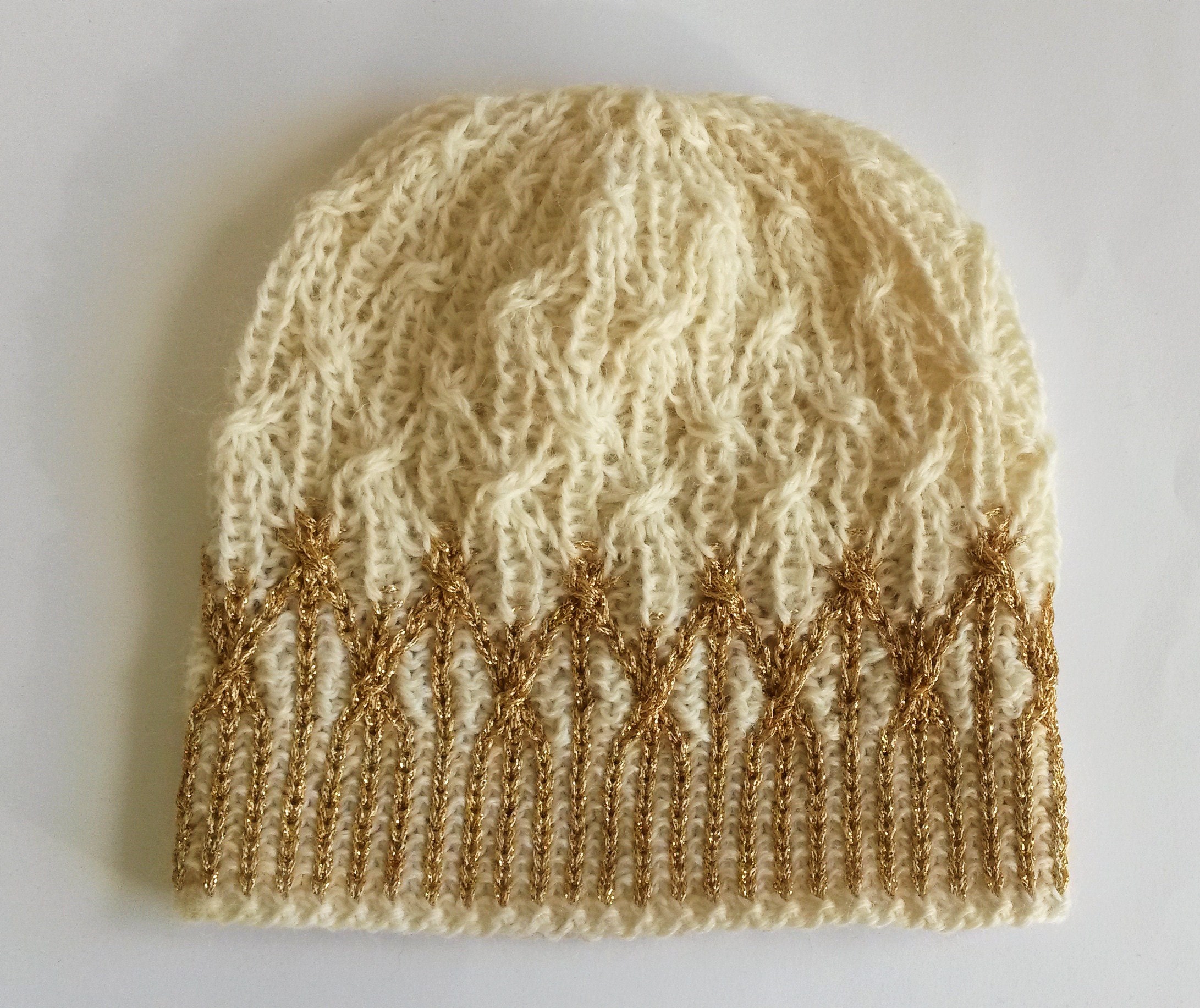 Aran Lattice Beanie in white gold