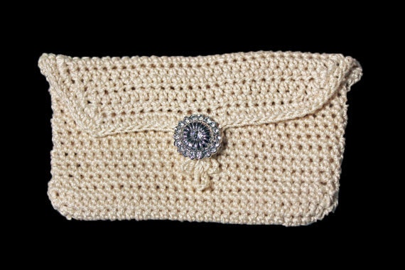 Coin Purse, Coin Pouch, Change Purse, Rhinestone Button, Handmade, Crochet, Ecru