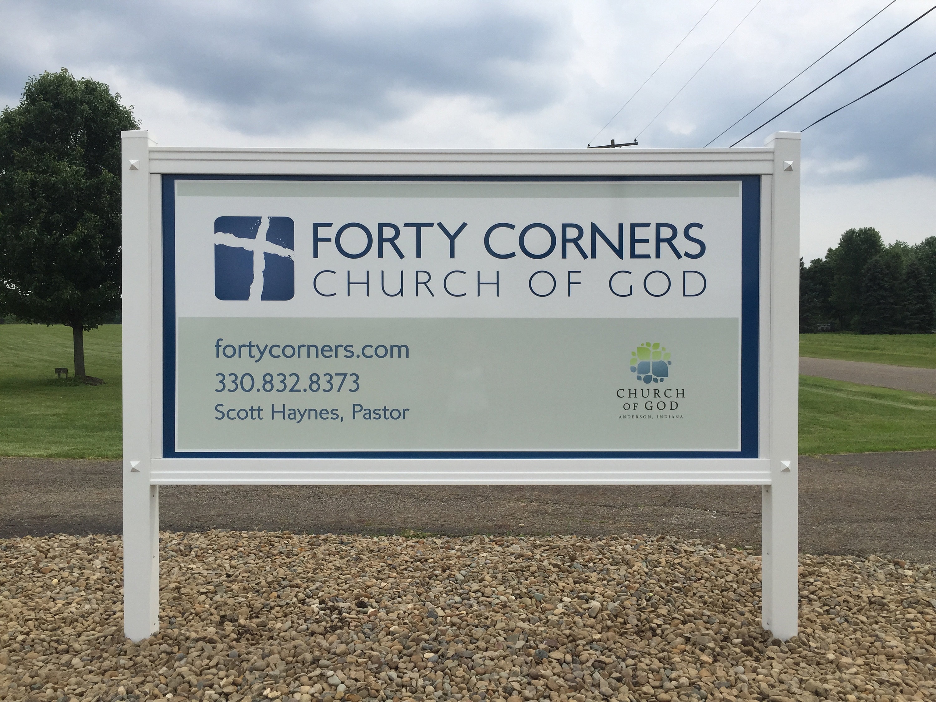 4x8 MaxMetal Sign and Posts for Forty Corners Church of God