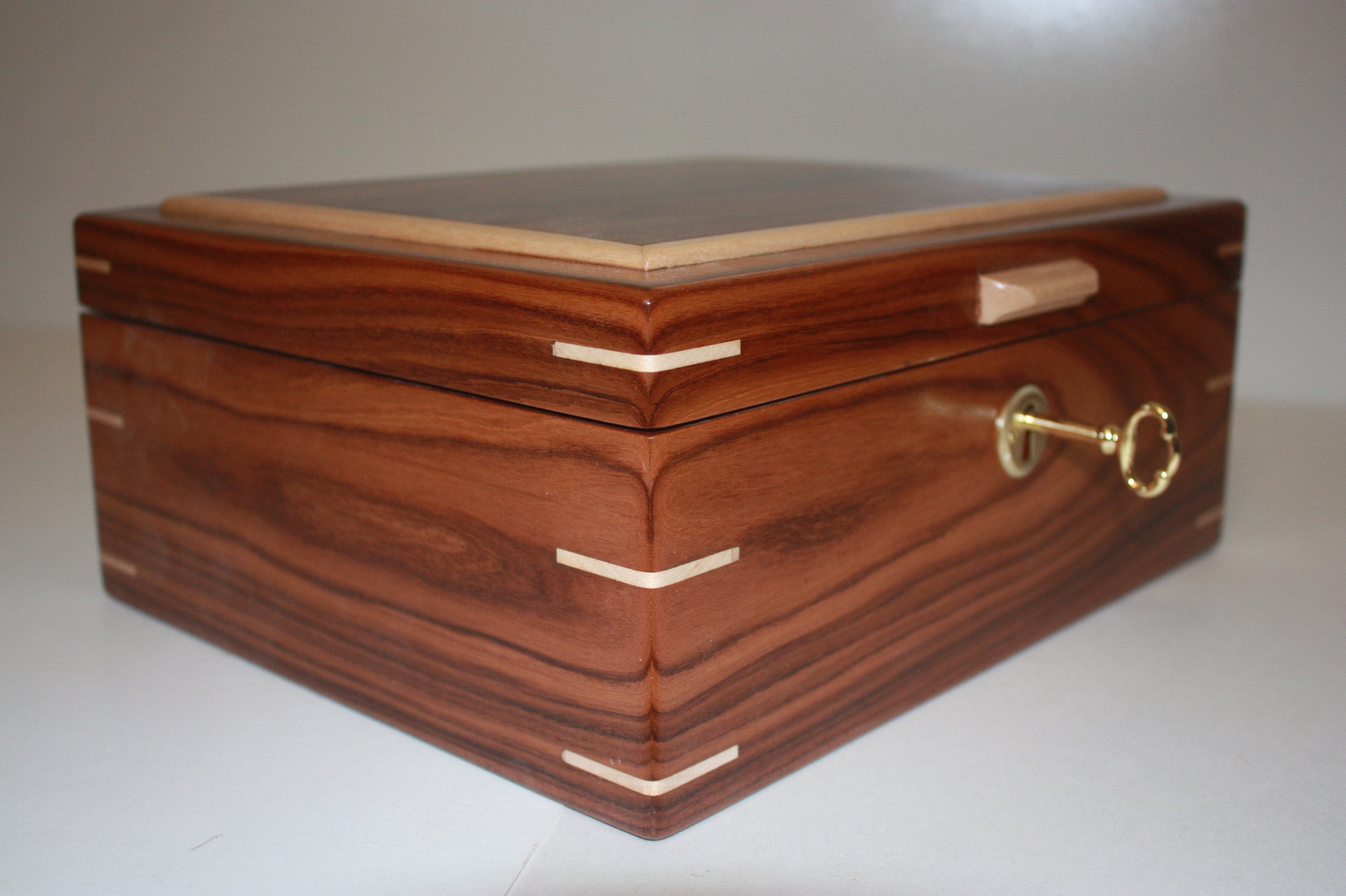 Locking Handmade Morado Rosewood Humidor