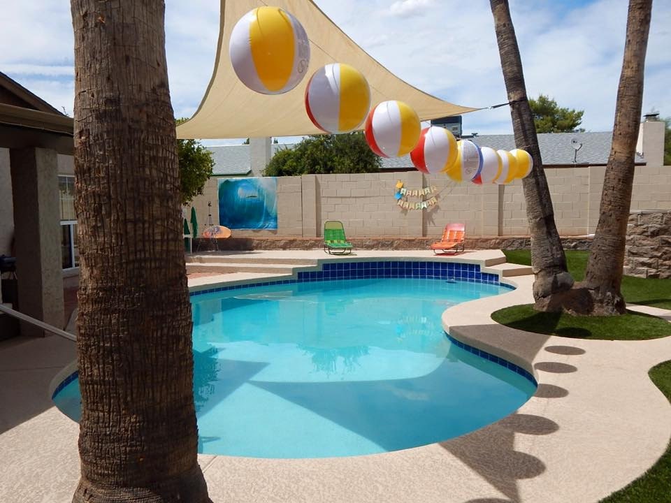 Beach ball garland