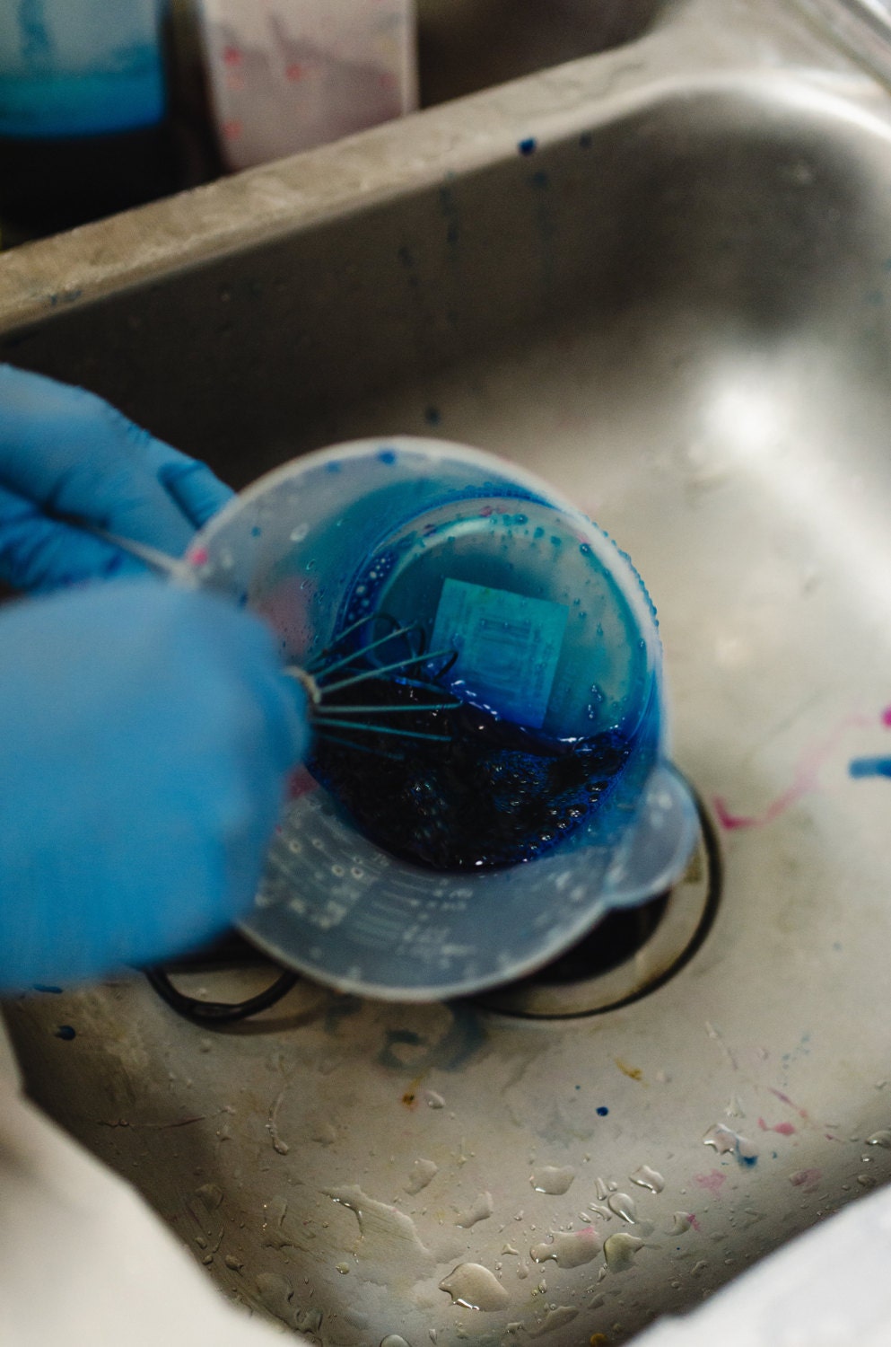 mixing the dye
