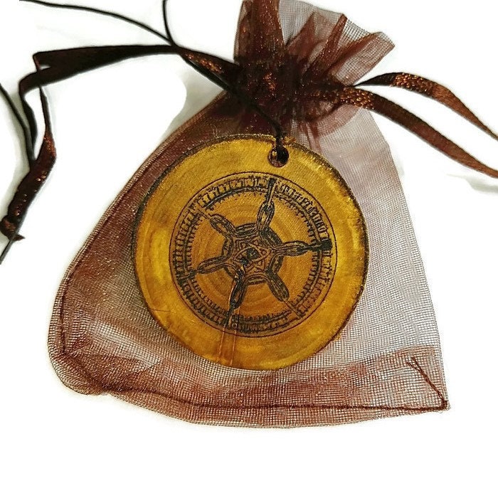Aloy Seeker Symbol Handmade Wooden Pendant Necklaces / Keyrings / Earrings Charm