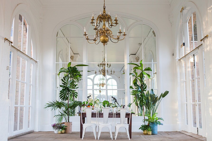 Palm and Gold Wedding Inspiration