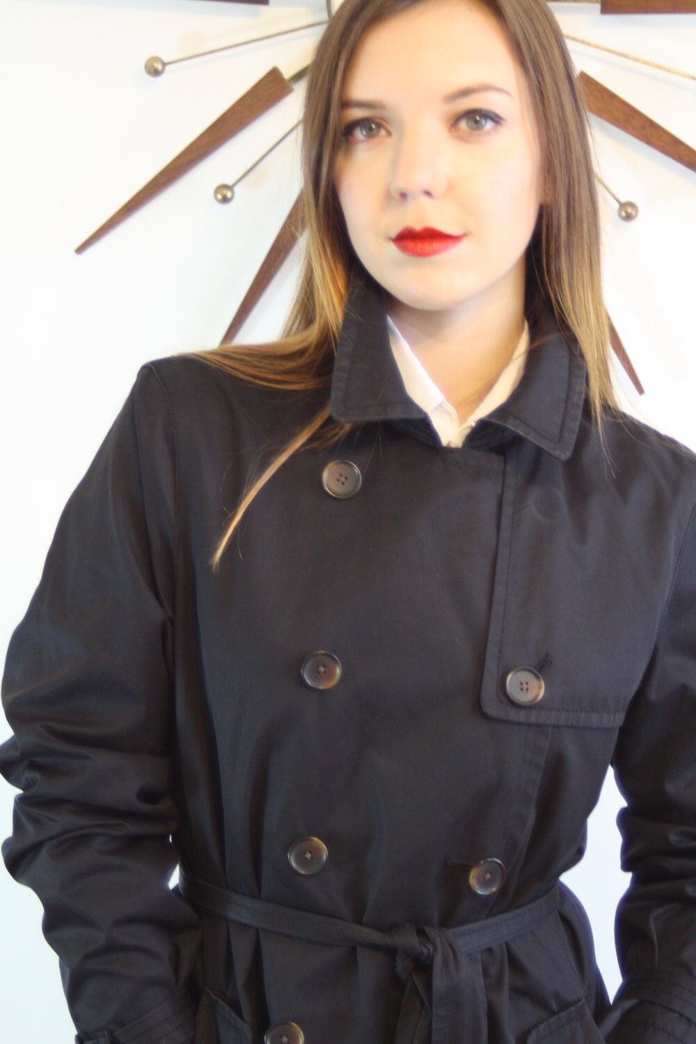 https://www.posiesforluluvintage.com/listing/502884482/vintage-90s-black-trench-coat-by-banana