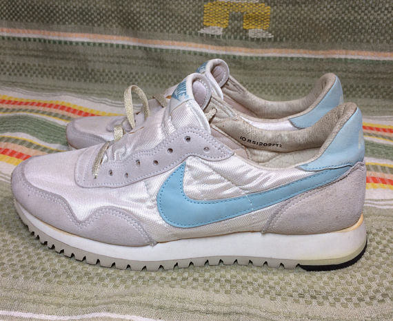 deadstock womens 1985 Nike running shoes white light blue swoosh size 10