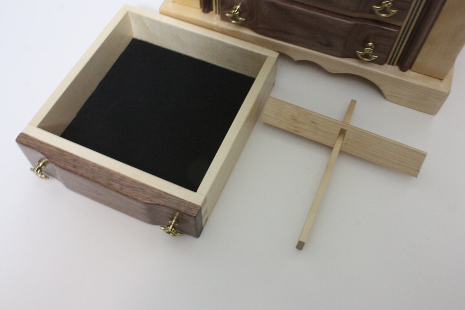 Jewelry Box Drawers with Removable Dividers