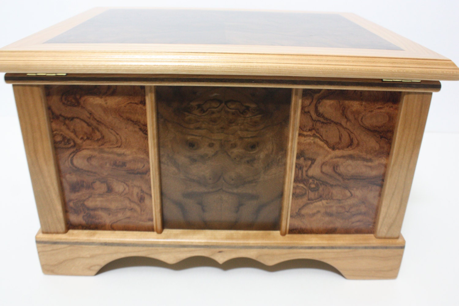 Back of Handmade Locking Wood Stationary Box