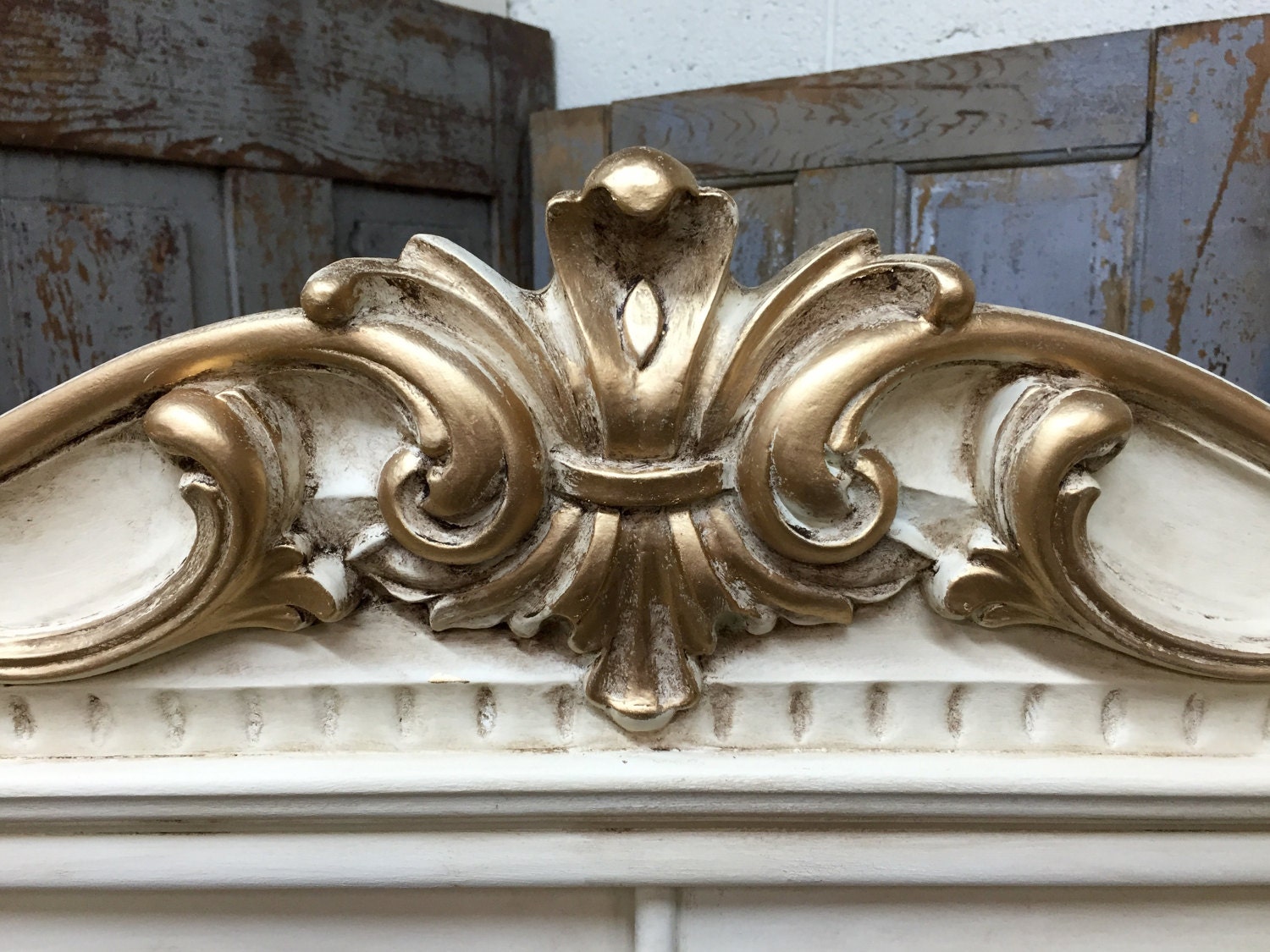king gold gilding wax vintage hip decor