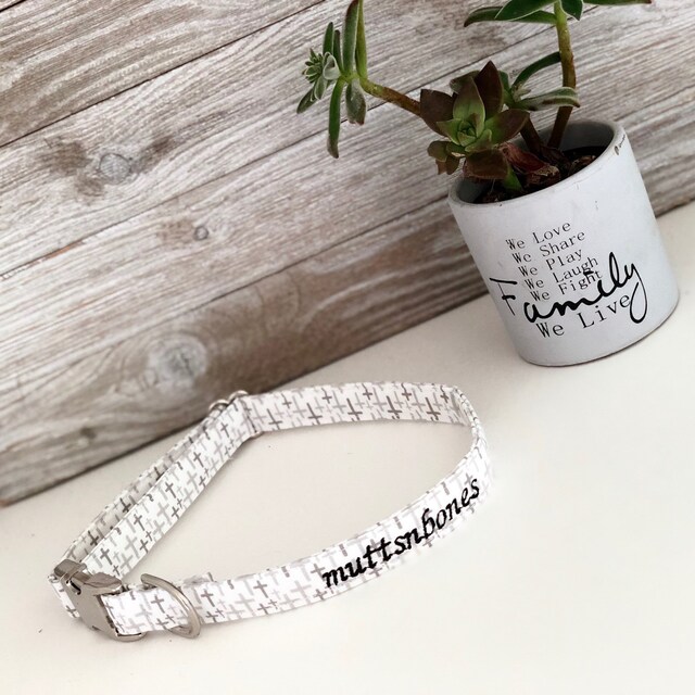 MuttsnBones Unique Dog Collars Leashes and More by MuttsnBones